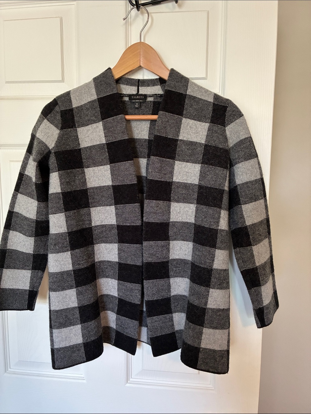 Medium Wool Black & Gray Buffalo-Check Open Cardigan Cottagecore Gingham Talbots